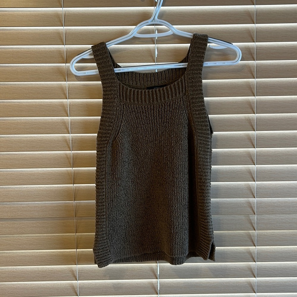 Sweater tank